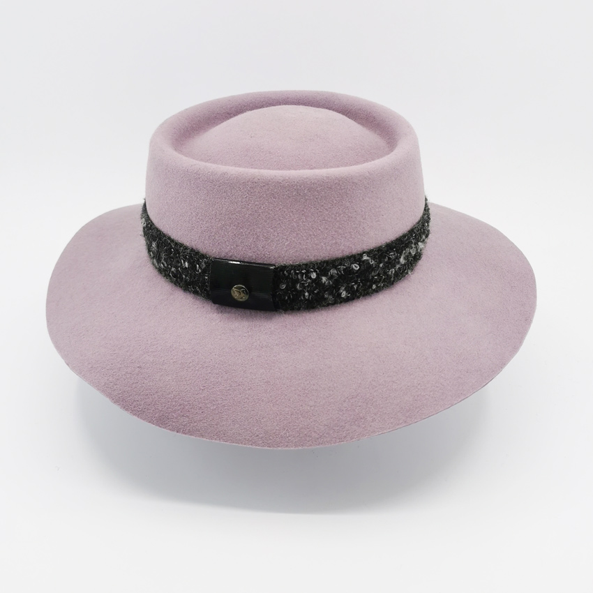 Chapeau violet – EMMA
