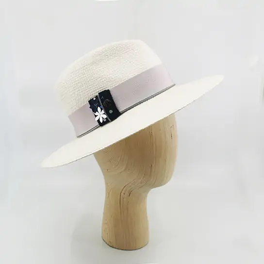chapeau témoin panama