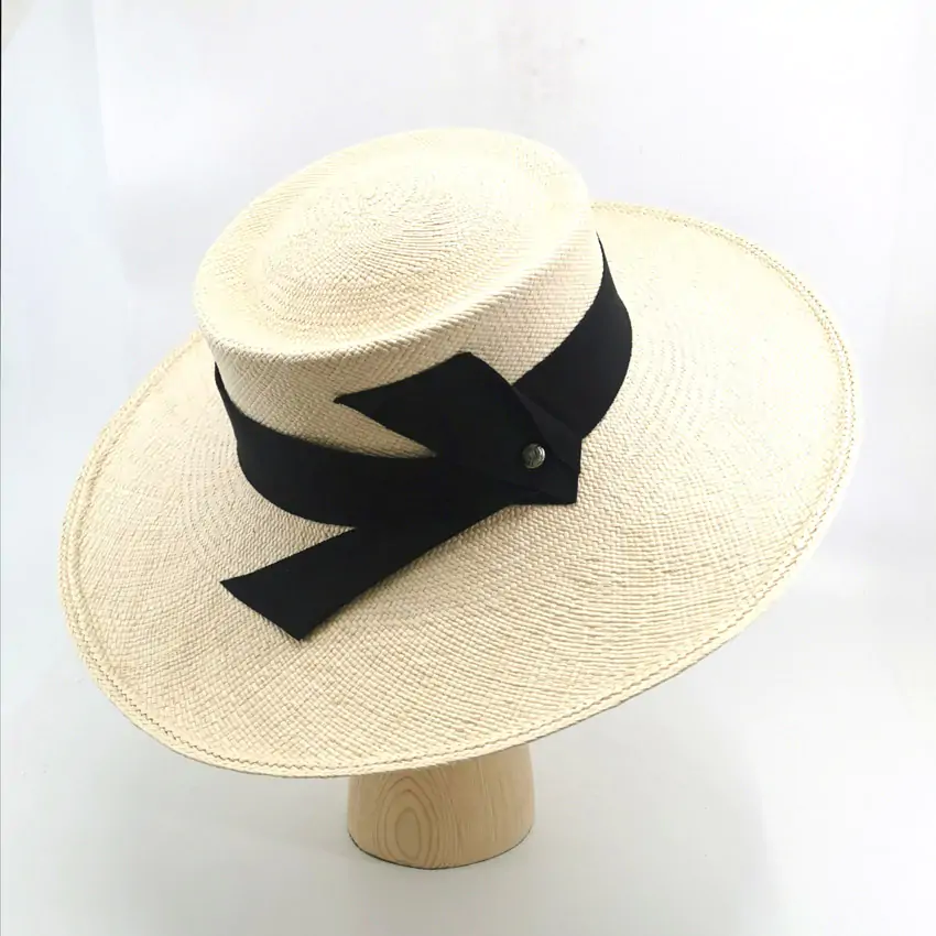 chapeau capeline mariage moderne chapellerie Nantes