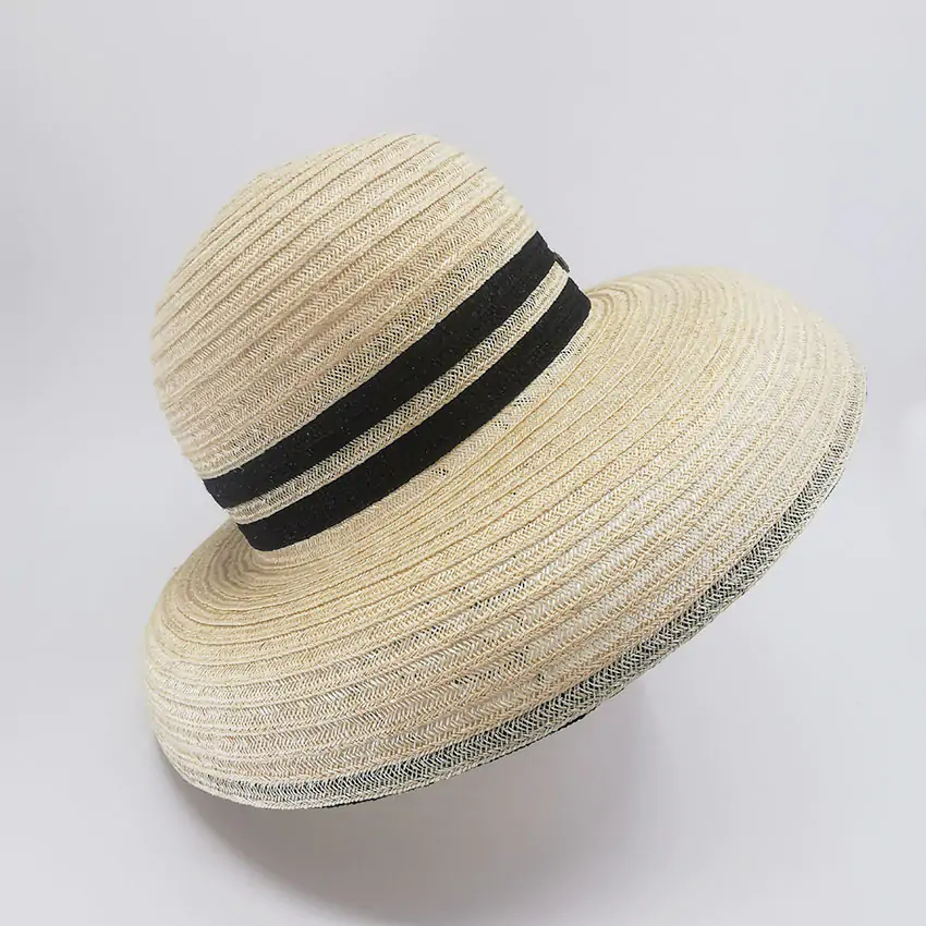 Chapeau Cloche moderne Paille cousue