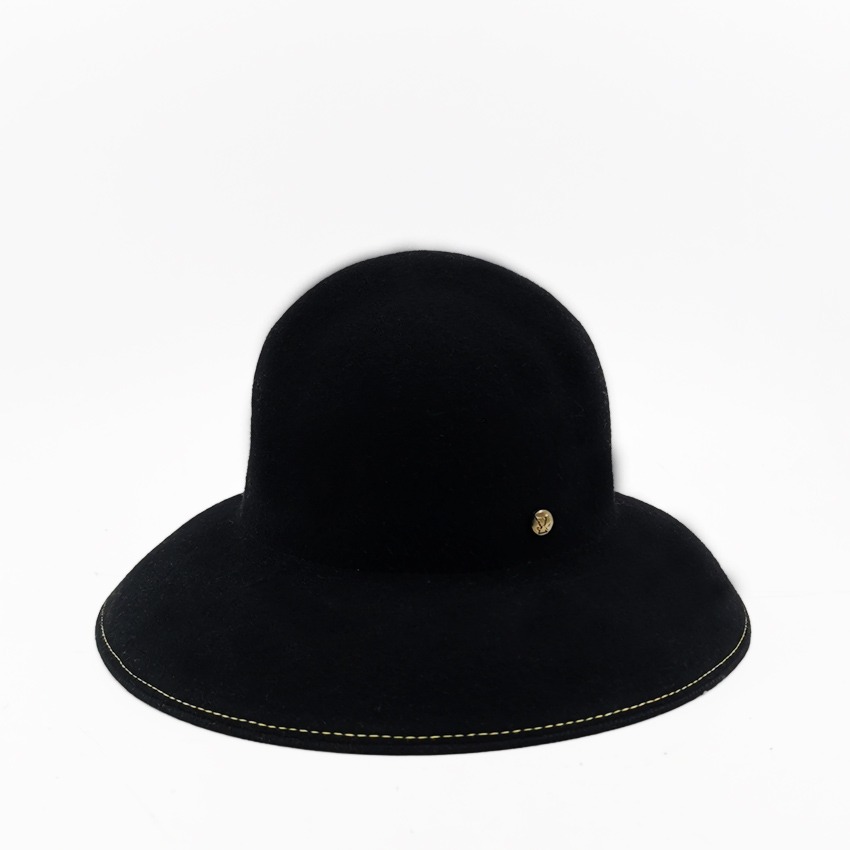 Cloche en feutre noir – LUD